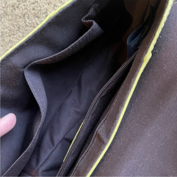 Kenneth Cole purse - Picture 4 of 4